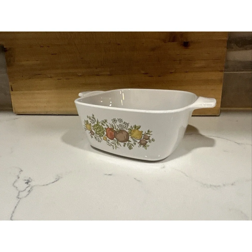 Corning Ware Spice of Life Petite‎ Casserole Baking Dish P-43-B; 2-3/4 Cup